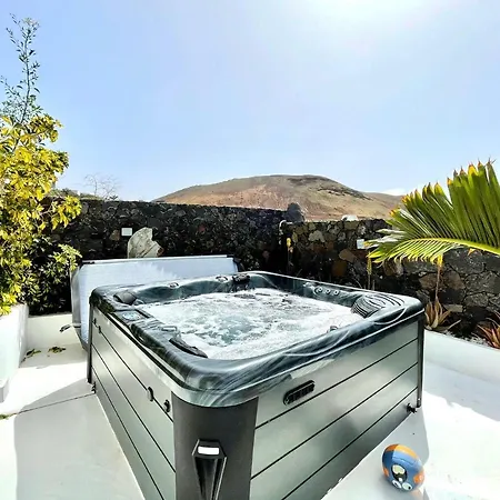 别墅 7 Con Piscina, Jacuzzi Y Barbacoa Privada 蒂纳霍